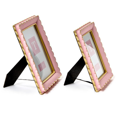 Scalloped Picture Frame
