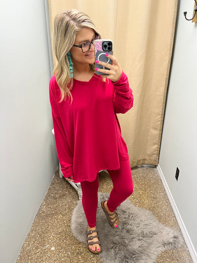 Watch It Play Out Round Neck Set