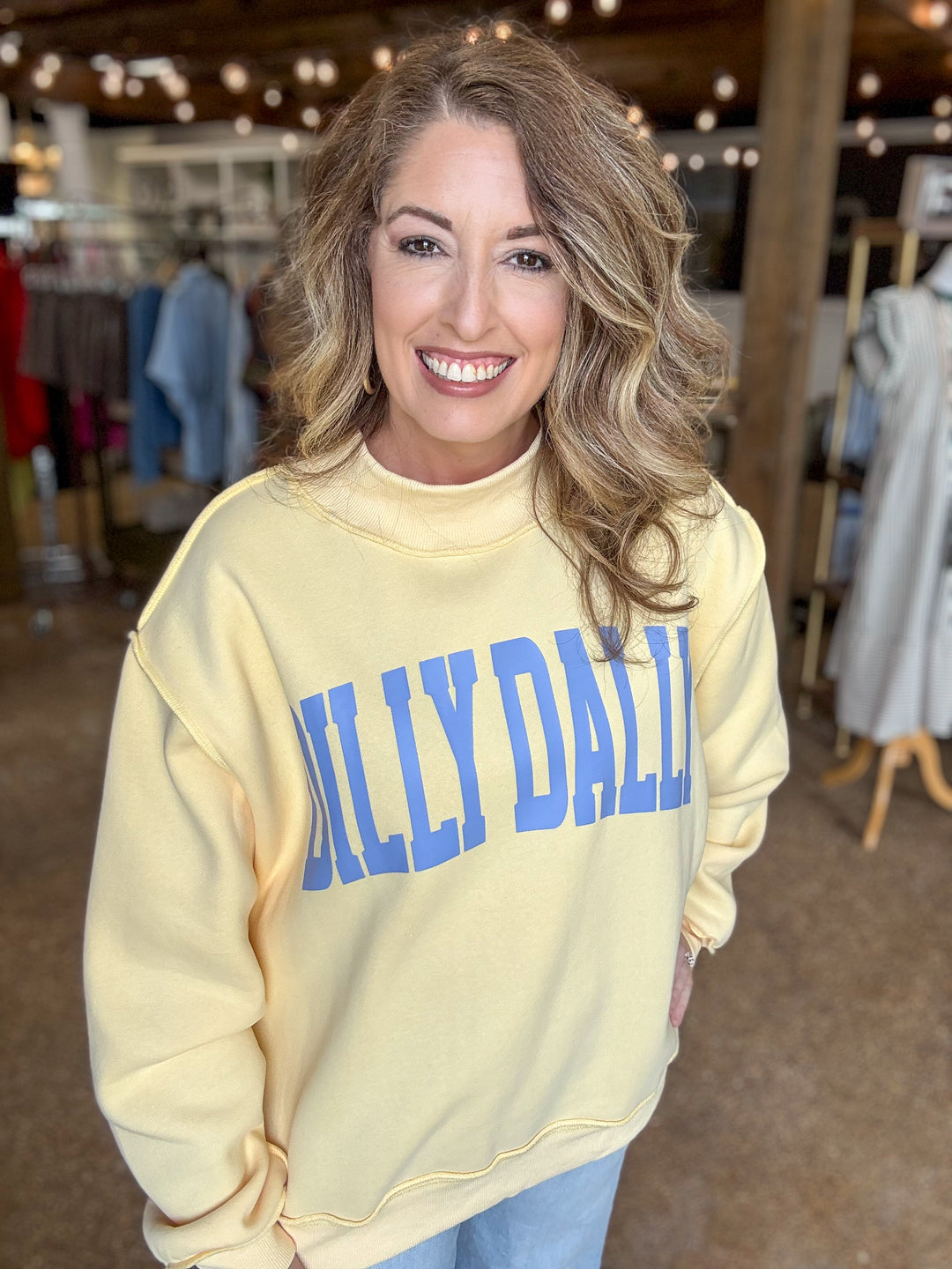 DILLYDALLY Mockneck Sweatshirt